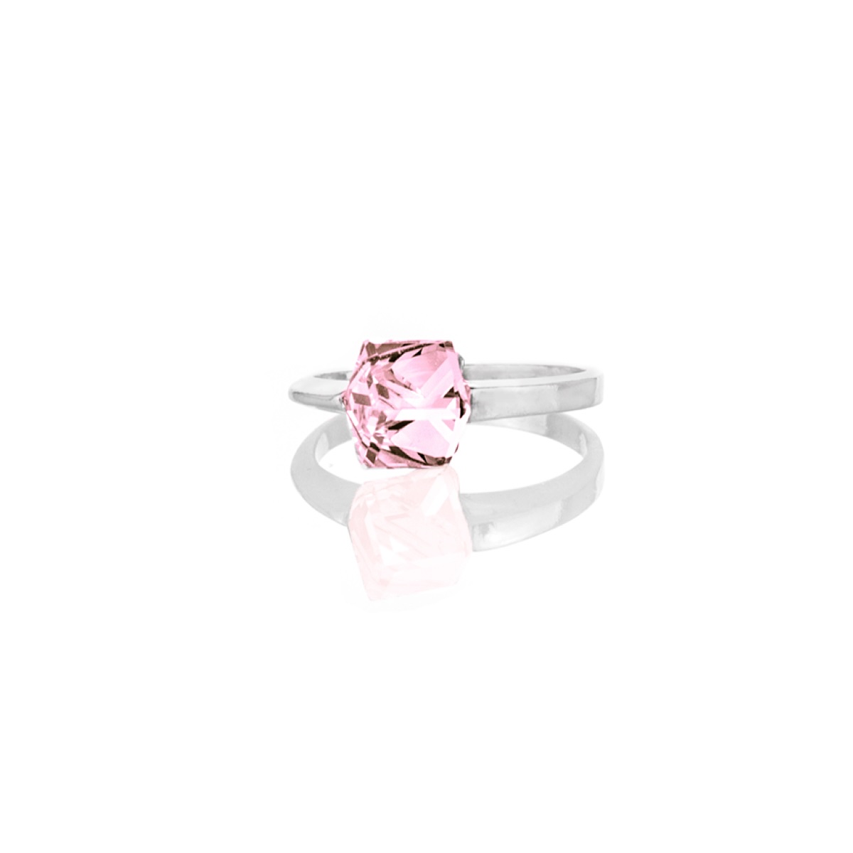 Кристален пръстен сребро 925 кубче 6мм light rose