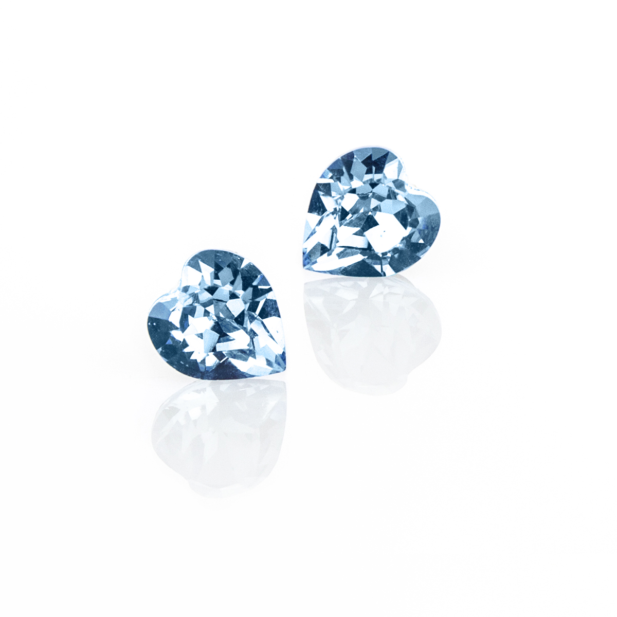 Kристални обици Сърце винт aquamarine 
