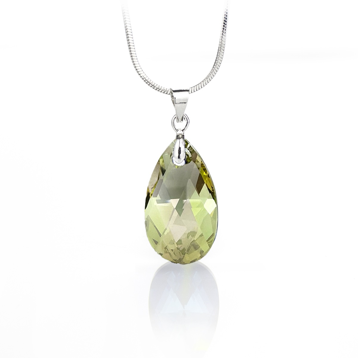 Кристално колие Classic Drop 22mm luminous green 