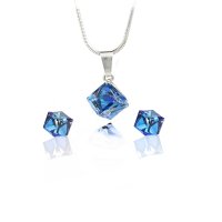 Art.No.bbl484186- Комплект кристални кубчета с колие 8мм и обици винт 6мм bermuda blue от  