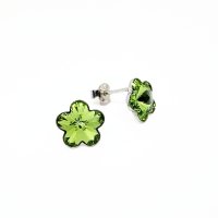 Art.No.p474410ovs- Сребърни обици винт с кристали Цвете 10мм peridot от  