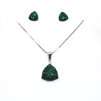 Art.No.emtrilliantincrsetfzd025- Сребърен комплект с инкрустирани кристали Трилиант emerald от  