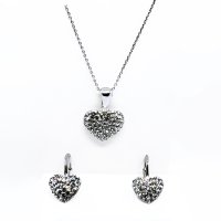 Art.No.crheartsincropsetrooosd- Сребърен комплект с инкрустирани кристали Сърца crystal от  