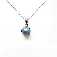 Art.No.irlblpearl803vsfzd025- Сребърно колие с класическа перла 8мм IR light blue от  