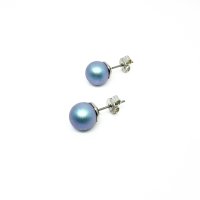 Art.No.irlblclassicpearl8ovs- Сребърни обици с перли 8мм IR light blue от  