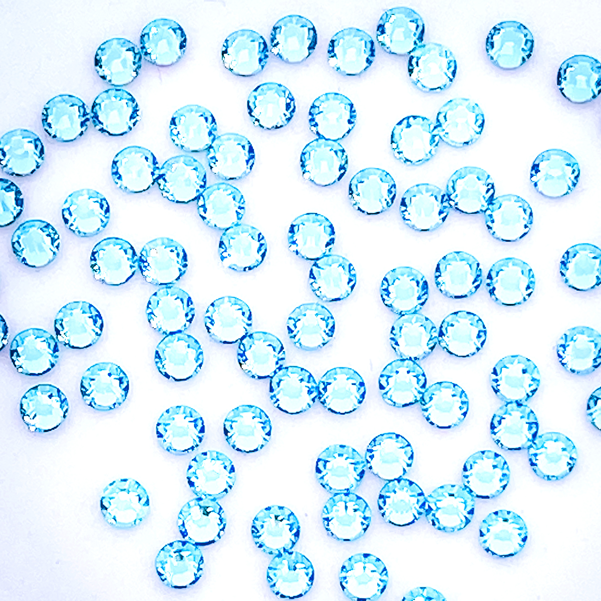 Австрийски кристали за нокти ss7 aquamarine