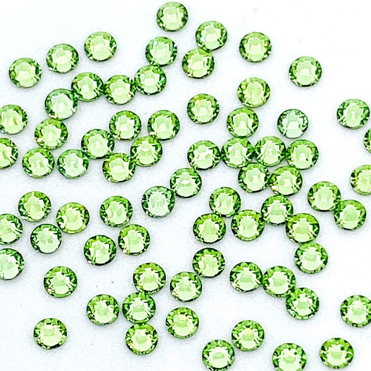 Австрийски кристали за нокти ss7 peridot