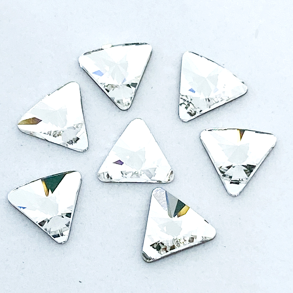 Австрийски кристали за нокти Rivoli triangle