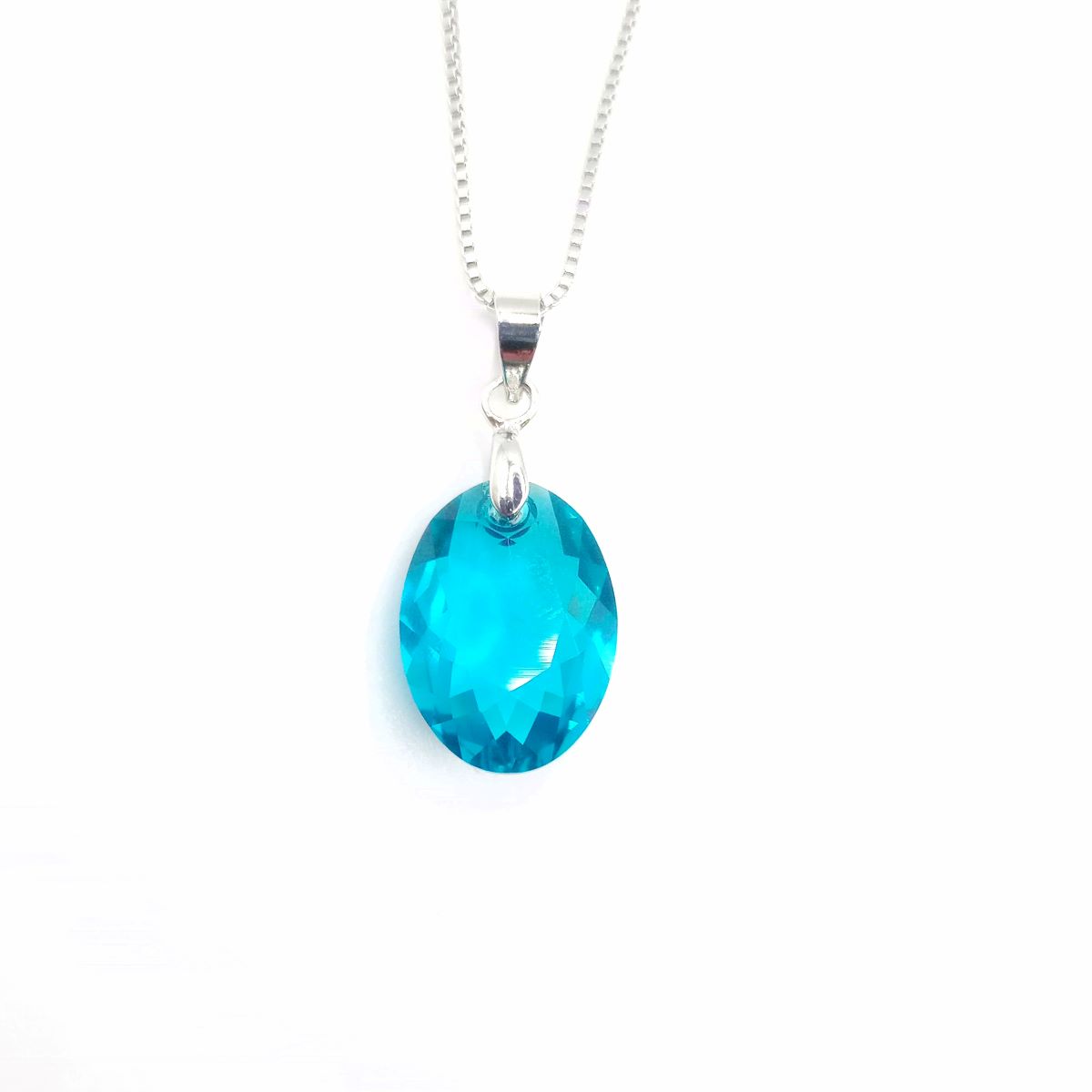 Кристално колие Овал 16мм blue zircon